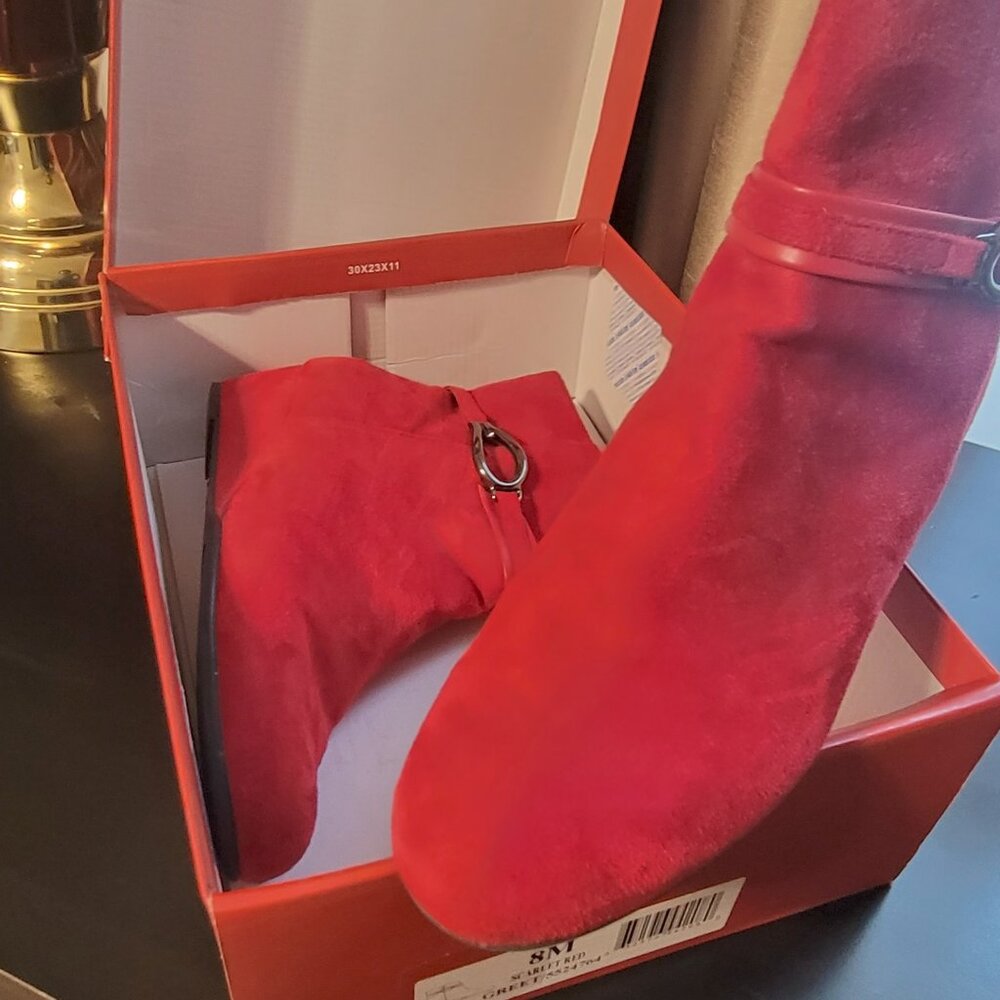 Red Boots